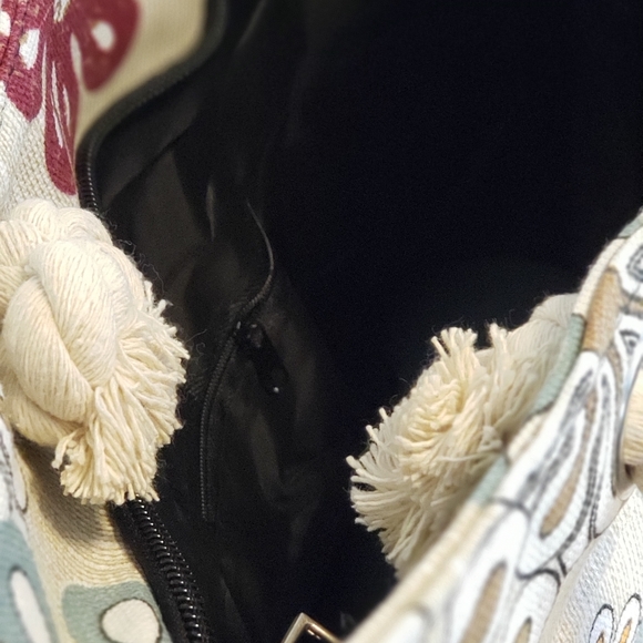 Flower Canvas Tote Bag - Picture 3 of 3